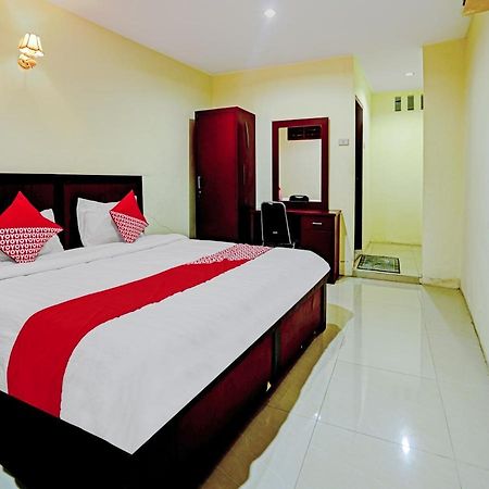 Oyo 90331 Hotel Toba Shanda 빠라빳 외부 사진