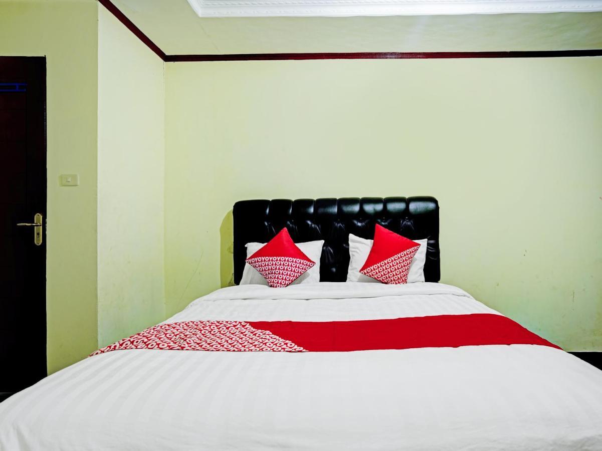 Oyo 90331 Hotel Toba Shanda 빠라빳 외부 사진