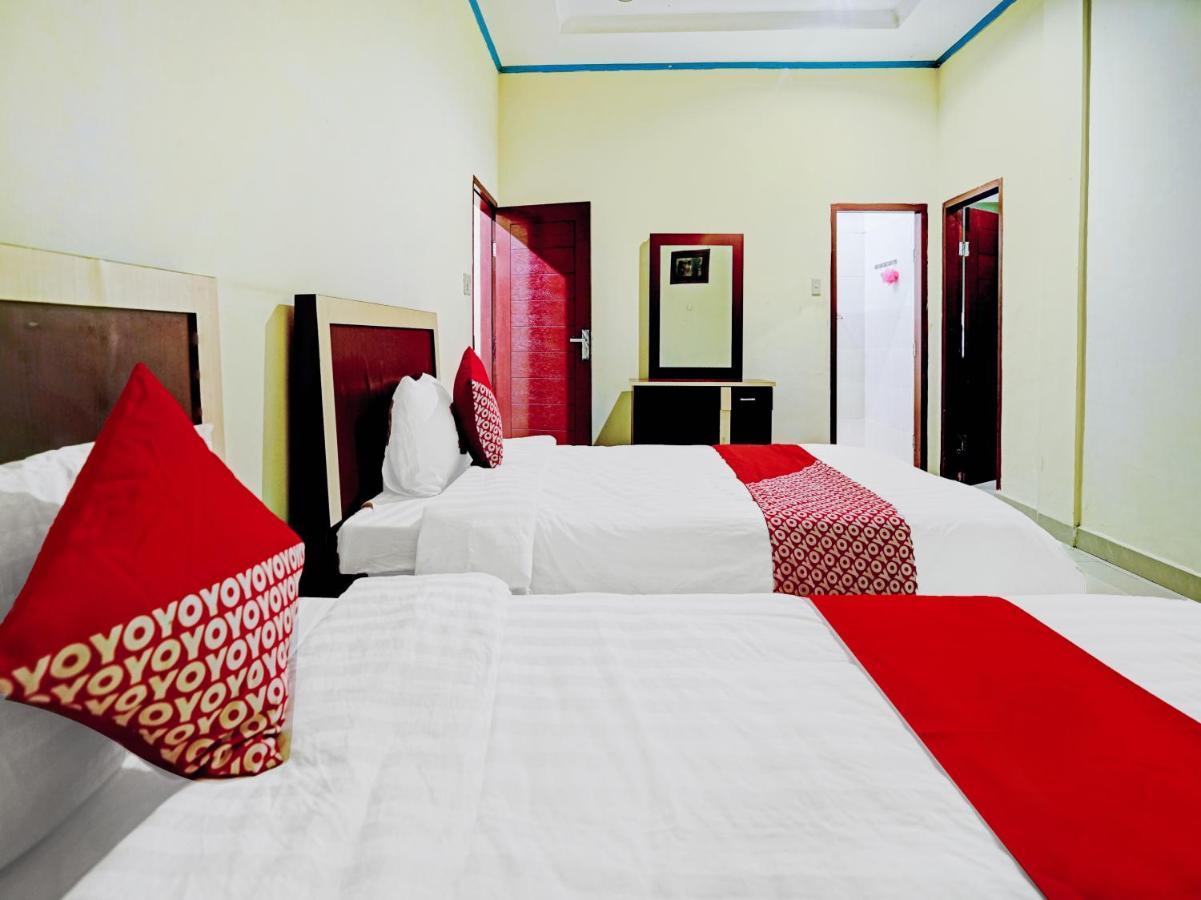 Oyo 90331 Hotel Toba Shanda 빠라빳 외부 사진