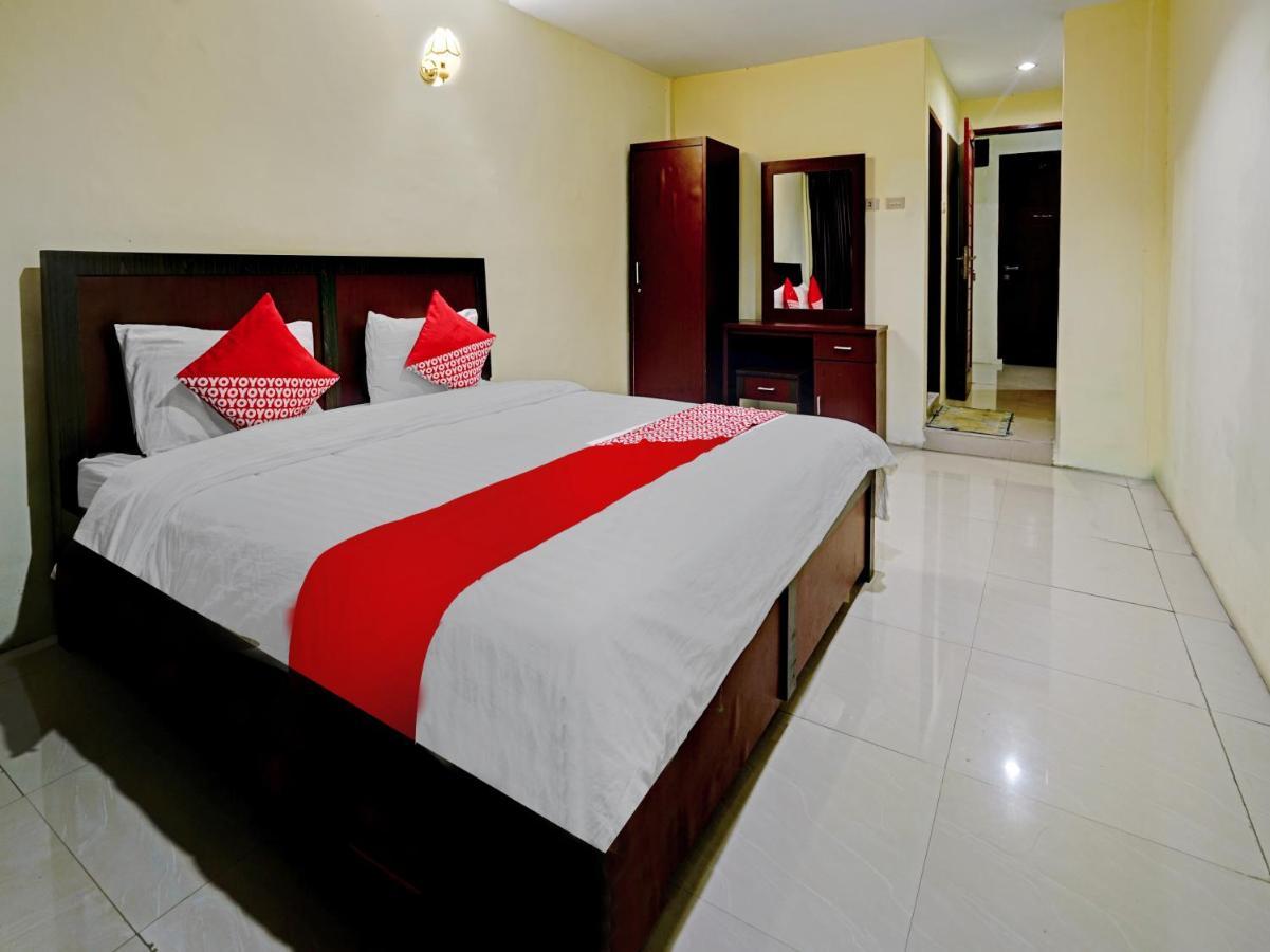 Oyo 90331 Hotel Toba Shanda 빠라빳 외부 사진