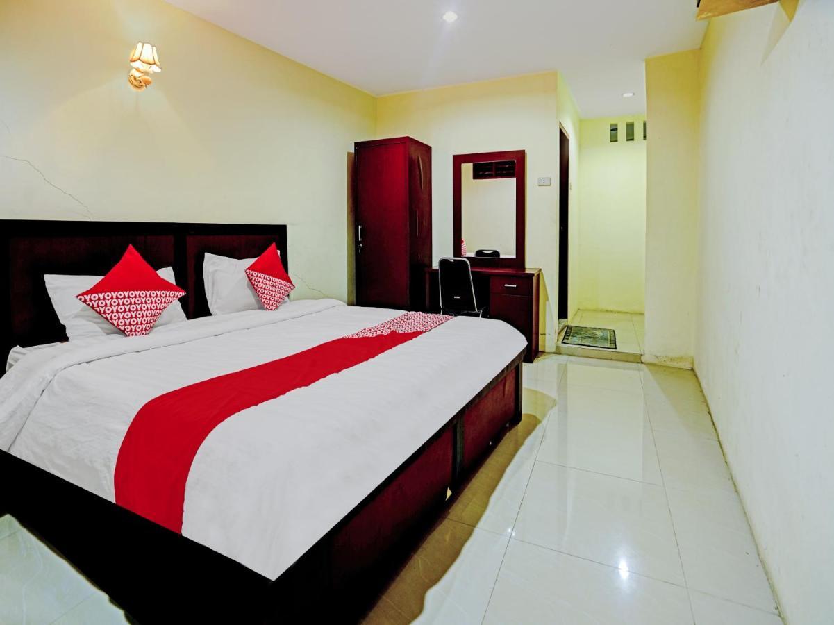 Oyo 90331 Hotel Toba Shanda 빠라빳 외부 사진