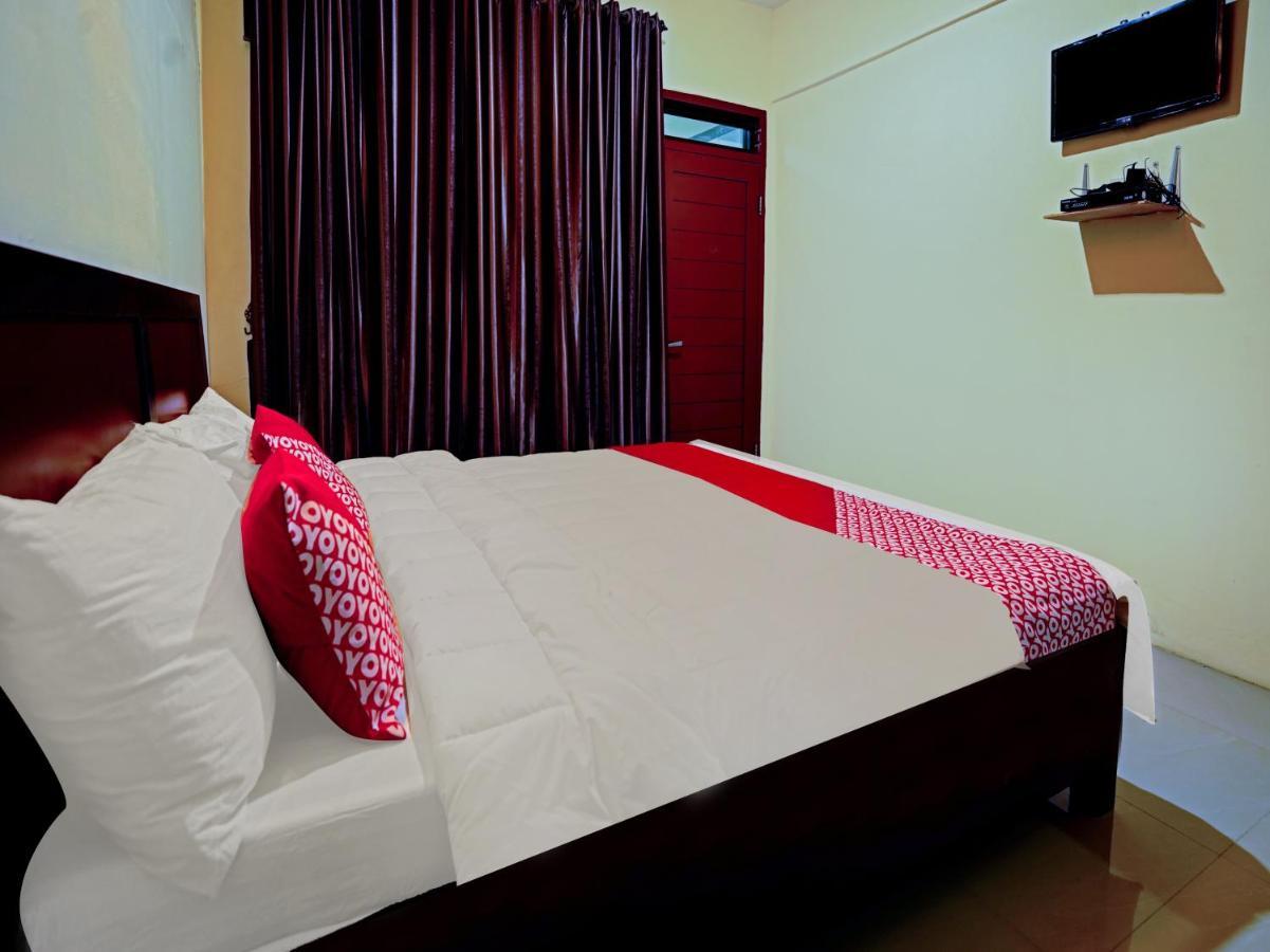 Oyo 90331 Hotel Toba Shanda 빠라빳 외부 사진